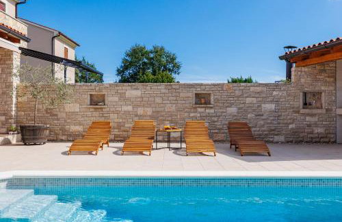 Villa Solis - new private pool villa, 4 bedrooms, near Pula & beaches - Foto 22