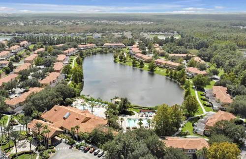 Stay Close to Disney in Your 3-Bedroom Haven - Foto 39