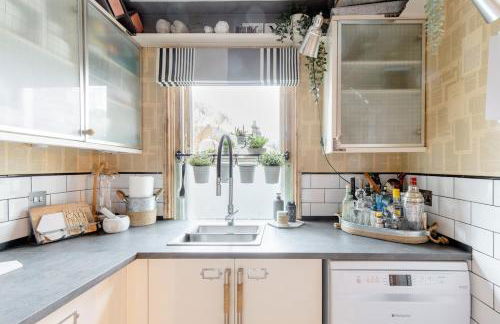 Stylishly Designed Private Home in Central Windsor - Foto 27