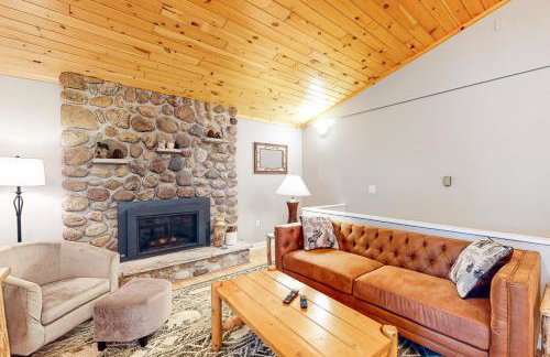 Hillis House - Photo 5