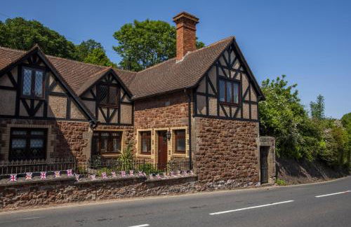 Two Grooms Cottage Dunster - Photo 24