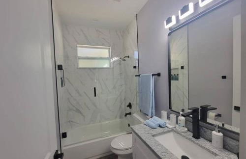 Villa White Rock in Tampa - Photo 30