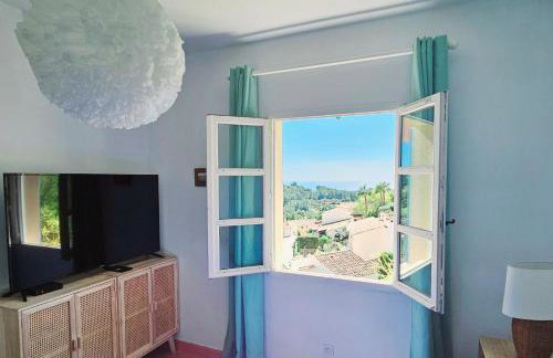TRES BEL APPARTEMENT VUE MER - Piscine - Tennis et Golf - Foto 16