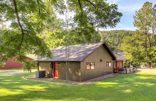 Steps to White River Cabin Retreat with Dock Access - Foto 27