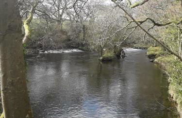 Stunning 3 Bed Riverside Cabin in Snowdonia - Photo 61
