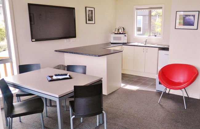 Taupo DeBretts Spa Resort - Photo 41