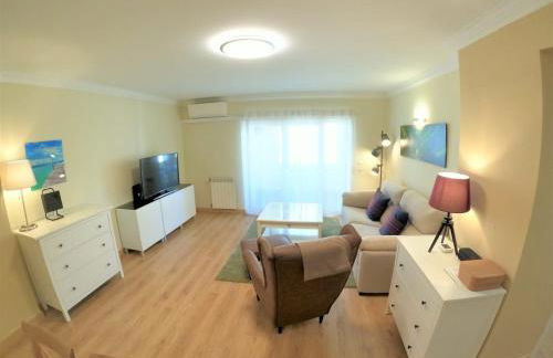Carnaxide modern T1 apartment w balcony in Carnaxide Oeiras Lisbon - Photo 3