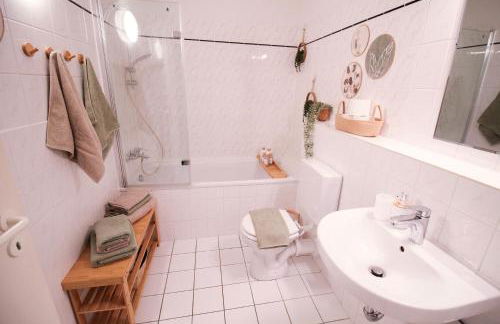 NOVA See APT 16 I Phantasialand I Cologne I Bonn - Foto 15