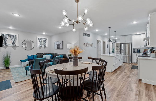 Blue Door Bungalow | JZ Vacation Rentals - Foto 1