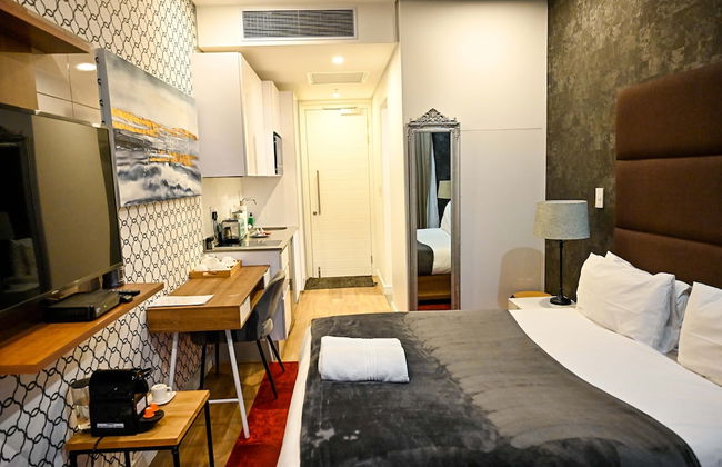 Illovo Central Apartments - Photo 9