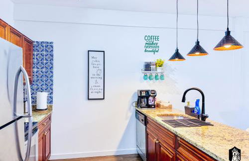 The Stallion #302 - Modern 2BD Loft in Downtown with free parking - Foto 3