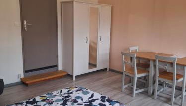 gîte l'œuf ou la poule, parking privé, sur domaine viticole - Foto 4