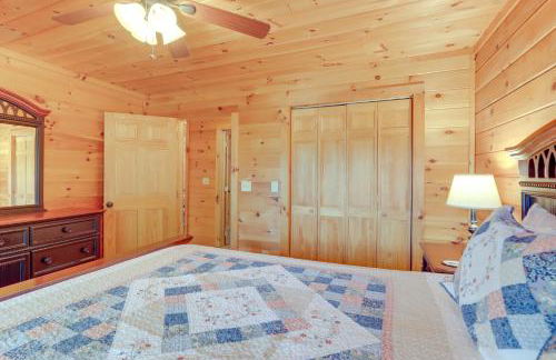 Hot Tub and Game Room Charming Morganton Cabin! - Foto 25