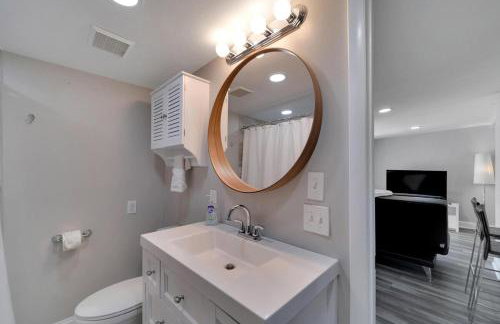 Poolside Paradise - Spacious - Peaceful Patio - Foto 25