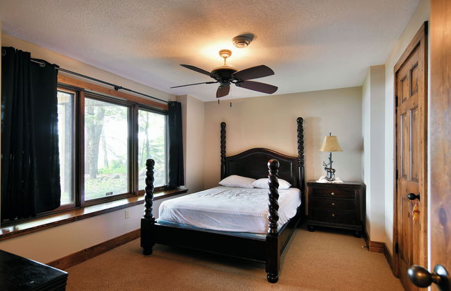 Lumberjack Lodge - Photo 33