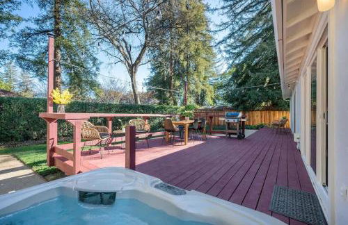 Modern 3BR Home in Napa with Hot Tub & Detached Office - Foto 21