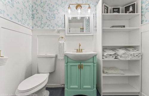 Quiet East Memphis Duplex The Green House - Foto 33