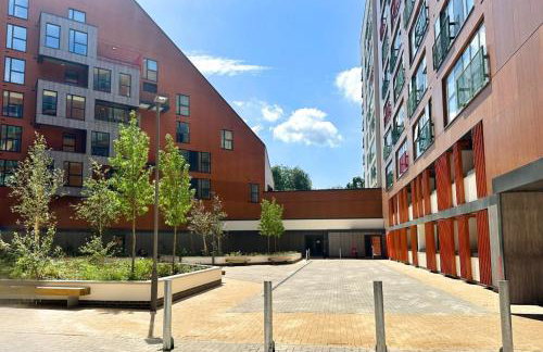 1 Bed Serviced Apartment Bracknell 5 mins from station - Photo 35