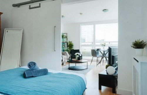 Chic 2BR City Centre Balcony Near Victoria St - Foto 24