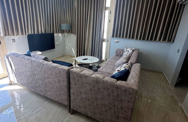 Luxury Rooftop Wifi, Ac, Outdoor Barbecue - Photo 8