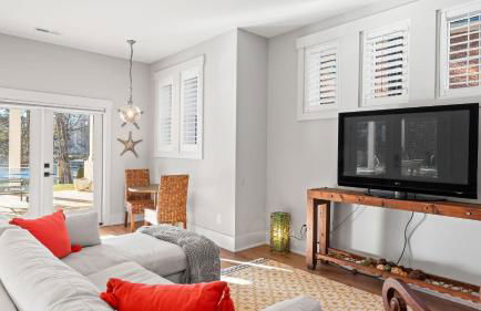 Livin' Large Lake Norman Estate w/ Pool, Dock, Game Room & Scenic Views - Foto 86