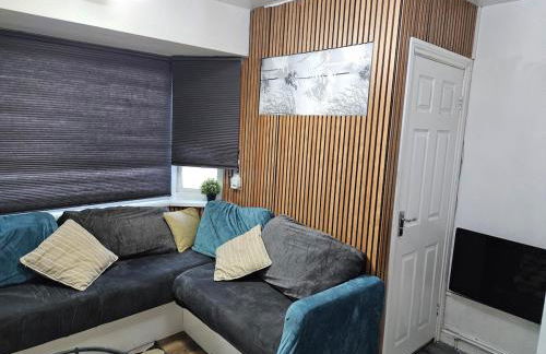 Femros Apartments, 15mins to city center. - Foto 6