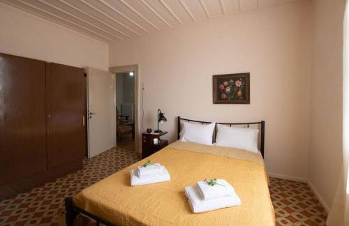 Grandma's house - Photo 16