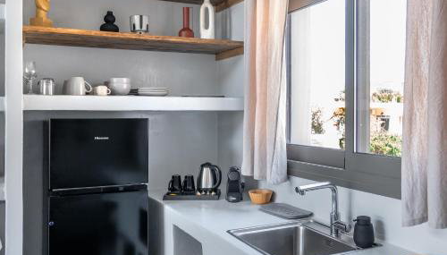 La Perla Suites - Photo 2