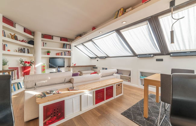 Torlonia Exclusive Penthouse - Photo 17