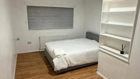 3 Bedroom Home Near Tube Station Easy London Access Peeams Abode Borehamwood - Foto 2