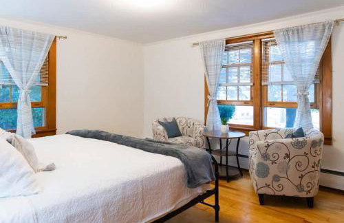 Naples Village Retreat - Heart of the Lakes Region - Foto 6