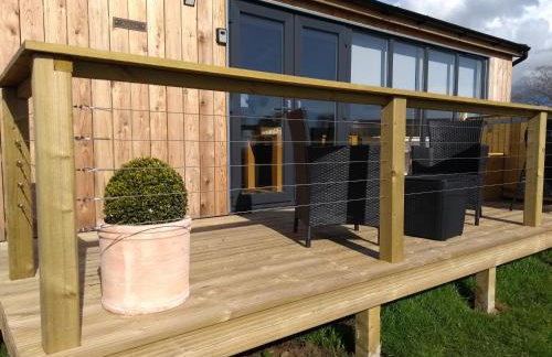 Cleeves Cabins Arran Luxury Lodge with hot tub - Foto 34