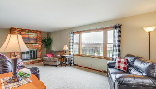 Quiet Greenwich Home with Pool and Screened Porch! - Foto 4