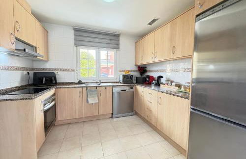 Villa Sofía - 2 bedroom villa with private pool and garden - Foto 46