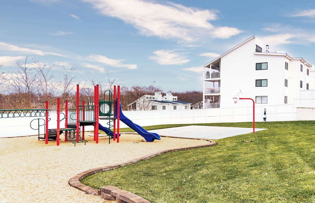 Panoramic Sunset Escape Waterfront Condo for 7! - Photo 26