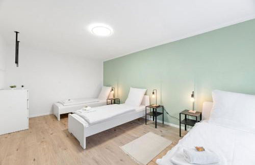 Moderne Monteurwohnungen in Nürtingen Zentrum Kitchen, Wifi, Smart TV - Photo 41