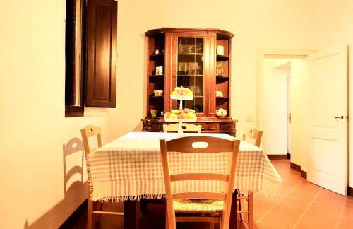 Villa Buonsignori - Wine & Olive Oil Farm - Foto 54