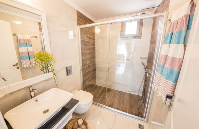 Cedrus Suites - Photo 72