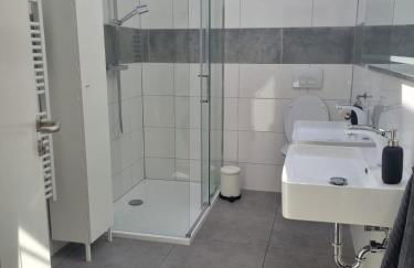 L8 Street - Mönsheim - Foto 11