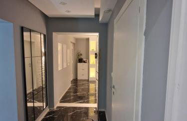 Apartment Casa Lumina - 5 minutes to the airport - Foto 34
