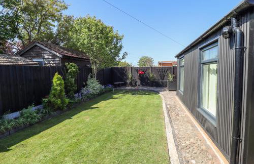 19 The Court - Photo 31