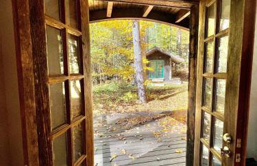 Stunning Catskills Cabin - Photo 9