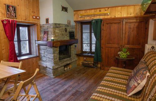 il fiume di fianco. appartamento alta valsesia - Foto 1