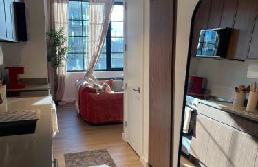 Lux Bronx Apt Rooftop, Pool, Gym, Cinema - Foto 10