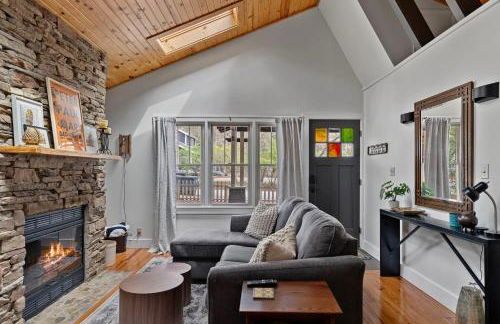 Meadow Pines by Juniper Holiday + Home - Photo 4