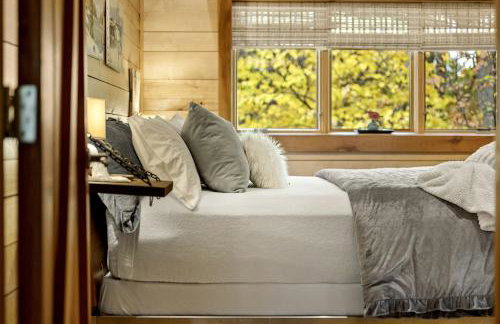 Impressive Log Cabin with Fireplace, Fire Pit and Hot-tub in Unionville, Indiana - Foto 4