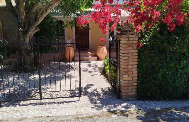 Athina's Mon Repo Apartment - Foto 8