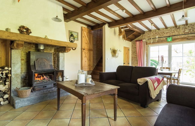 Quaint Holiday Home in Bievre in the Forest - Foto 16