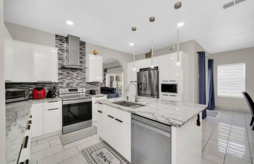 Beautiful Home, Great For Kids Near Disney! villa - Foto 13