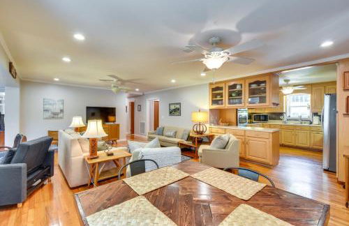 Spacious Lake Hartwell Home with Private Boat Dock! - Foto 6